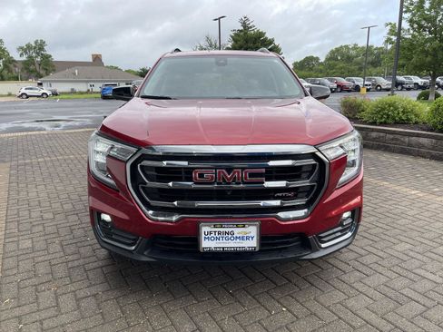 Used 2024 GMC Terrain AT4 w/ Infotainment Package II AWD/4WD image 8