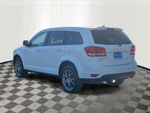 Used 2019 Dodge Journey GT w/ Driver Convenience Group image 4