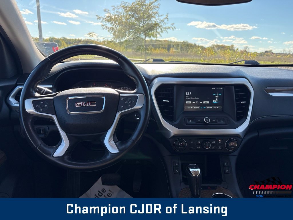Used 2019 GMC Acadia SLE FWD image 2