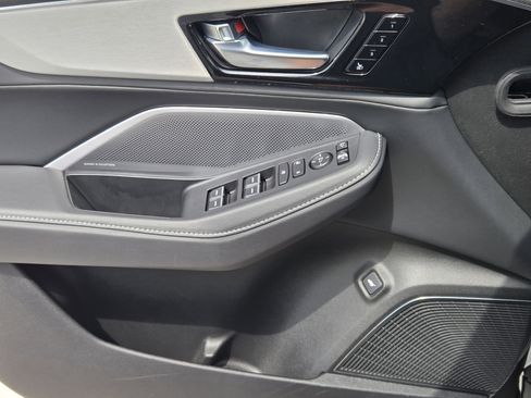 Certified 2026 Acura MDX w/ Technology Package image 14