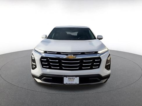Used 2025 Chevrolet Equinox LT image 4