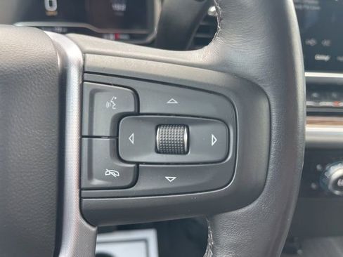 Used 2022 GMC Sierra 1500 Elevation w/ LPO, Elevation Black Package AWD/4WD image 21