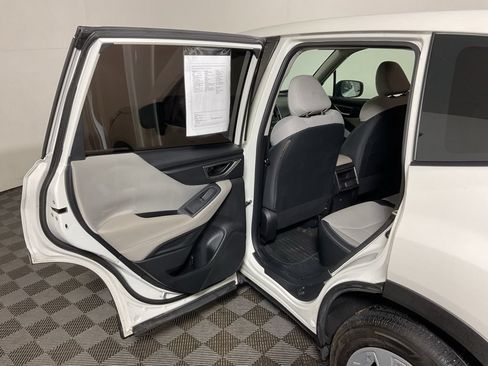 Used 2019 Subaru Forester AWD/4WD image 30