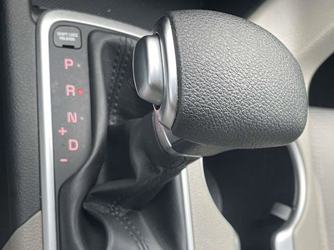 Used 2021 Kia Sportage LX image 6