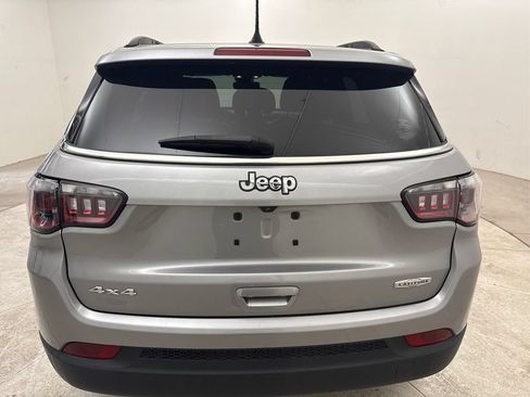 Used 2023 Jeep Compass Latitude AWD/4WD image 21