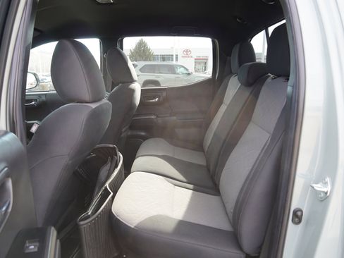 Certified 2023 Toyota Tacoma TRD Sport image 19