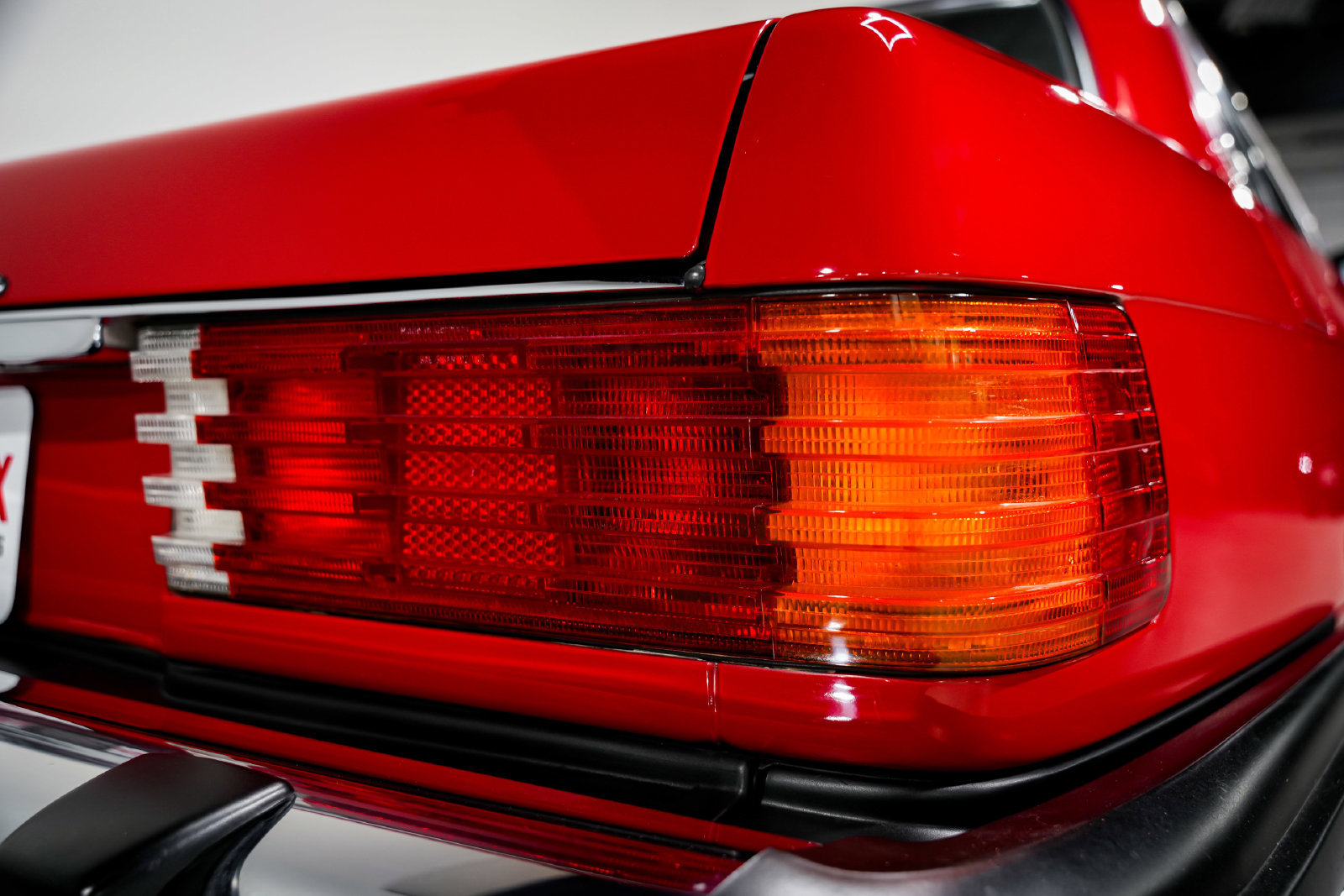 Used 1987 Mercedes-Benz 560 SL image 33
