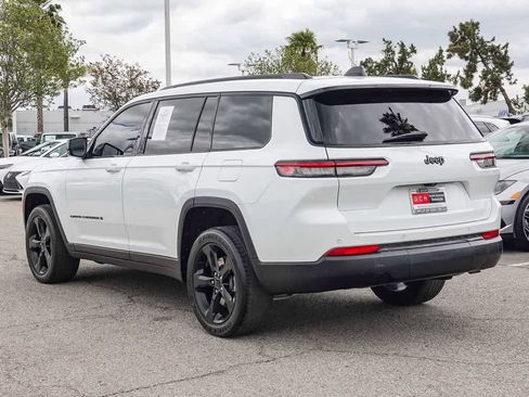 Certified 2024 Jeep Grand Cherokee L Altitude RWD image 6