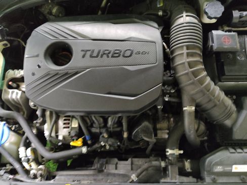 Used 2020 Hyundai Veloster Turbo FWD image 30