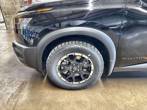 New 2025 Nissan Pathfinder Rock Creek image 18