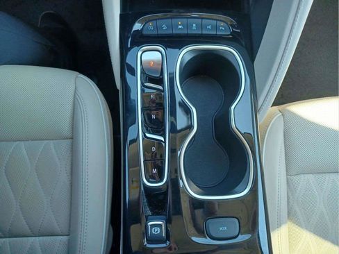 Used 2023 Buick Envision AWD Avenir image 23