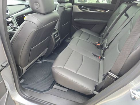 New 2025 Cadillac XT5 Premium Luxury w/ LPO, Floor Liner Package image 19