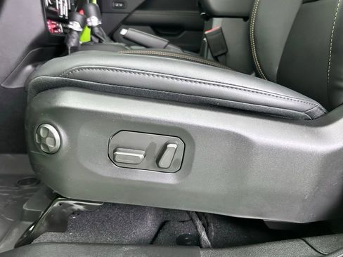 New 2025 Jeep Wrangler Rubicon 392 image 31