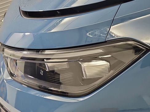 New 2026 Volkswagen Tiguan SE AWD/4WD image 10