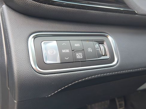 Used 2026 Buick Enclave Preferred AWD/4WD image 24