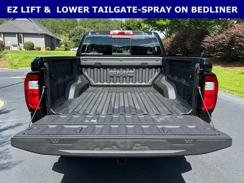 New 2026 GMC Canyon Denali w/ LPO, Denali Black Edition AWD/4WD image 14