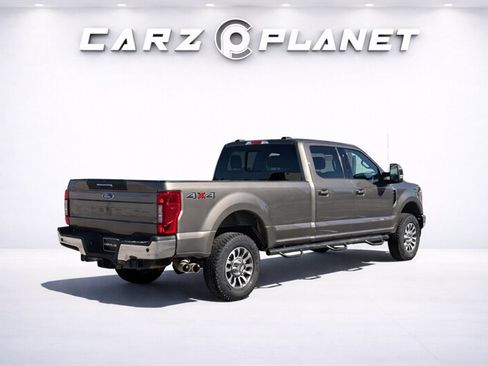Used 2022 Ford F250 Lariat image 3