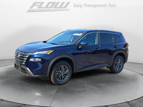 Used 2026 Nissan Rogue SV AWD/4WD image 4
