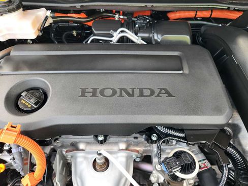 Used 2026 Honda CR-V Sport Touring image 30