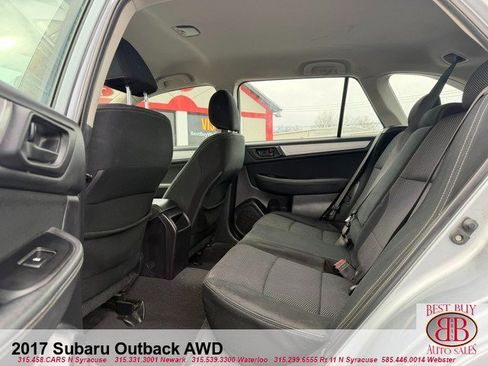 Used 2017 Subaru Outback 2.5i AWD/4WD image 23
