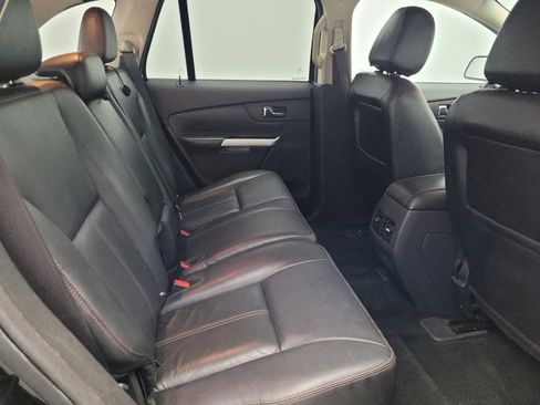 Used 2013 Ford Edge SEL image 19