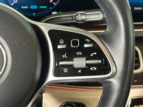 Certified 2022 Mercedes-Benz GLS 450 4MATIC image 28