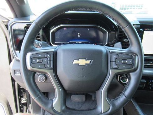 Used 2024 Chevrolet Silverado 1500 High Country w/ High Country Premium Package AWD/4WD image 23