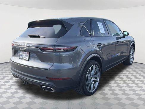 Used 2019 Porsche Cayenne AWD/4WD image 5