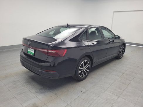 Used 2025 Volkswagen Jetta Sport image 9