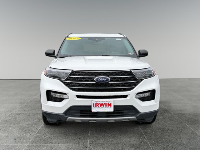 Used 2022 Ford Explorer XLT w/ Equipment Group 202A AWD/4WD image 8