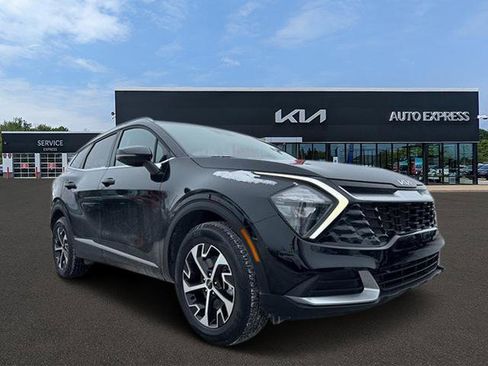 Certified 2023 Kia Sportage EX image 1
