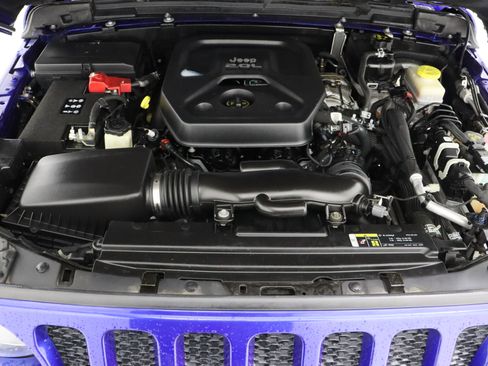 Used 2019 Jeep Wrangler Sport image 30