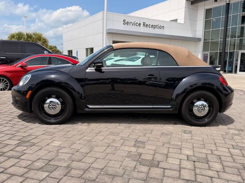Used 2013 Volkswagen Beetle 2.5 FWD image 8