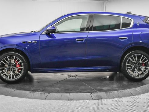 New 2025 Maserati Grecale GT image 4