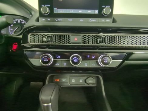 Used 2025 Honda Civic LX image 23