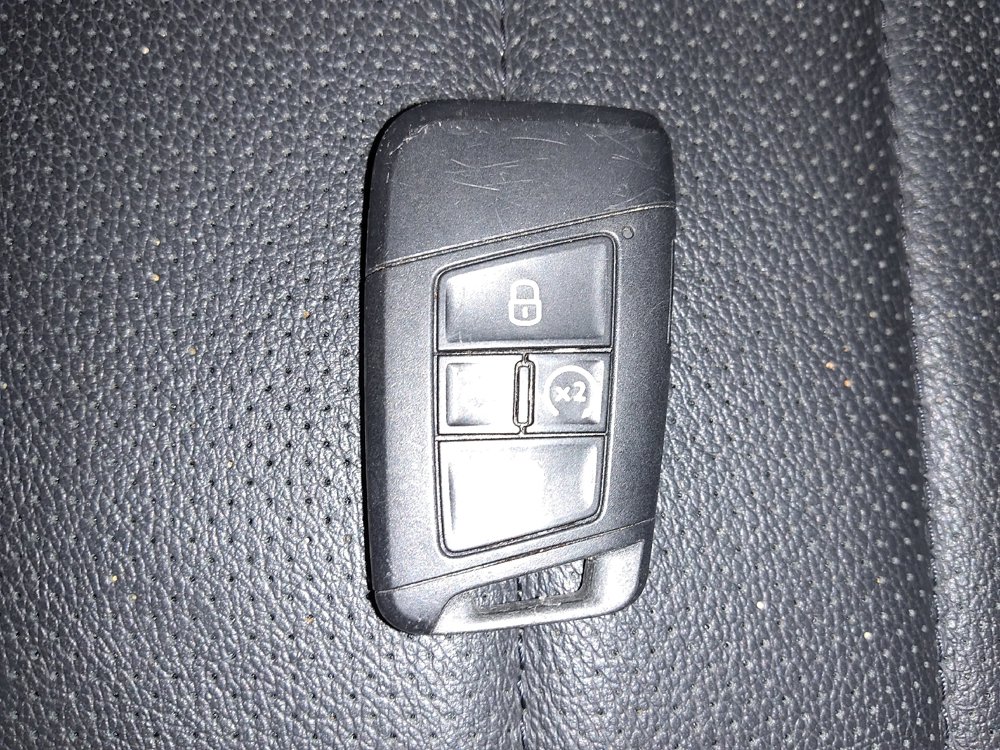 Used 2023 Volkswagen Taos SEL AWD/4WD image 32