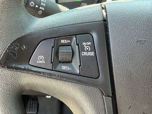 Used 2015 Chevrolet Equinox LS FWD image 20
