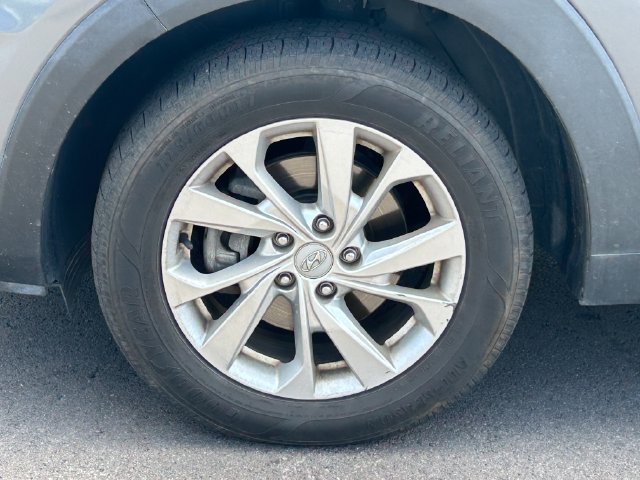 Used 2019 Hyundai Tucson SE AWD/4WD image 12