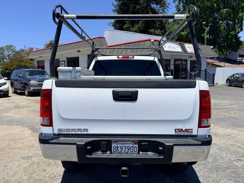 Used 2008 GMC Sierra 2500 W/T RWD image 5