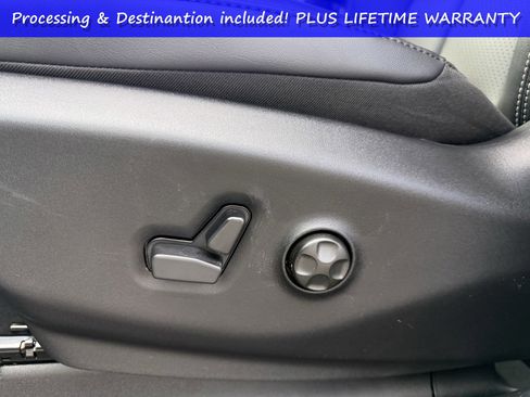 New 2026 Chrysler Pacifica Select w/ S Appearance Package FWD image 11