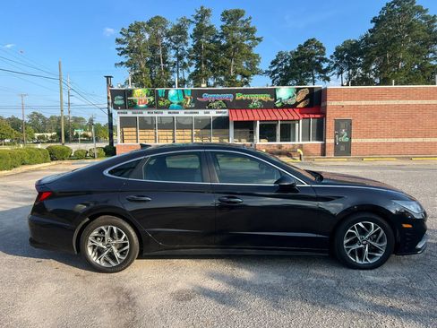 Used 2023 Hyundai Sonata SEL w/ Convenience Package FWD image 11