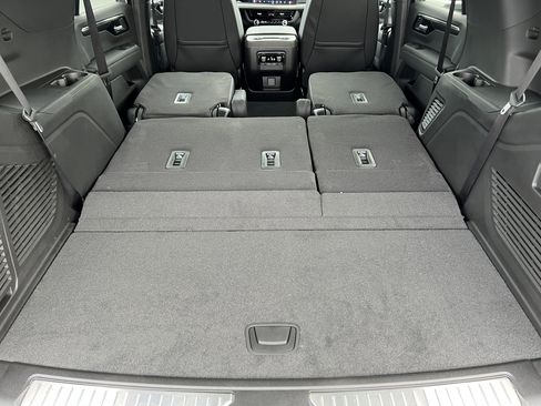 New 2026 Chevrolet Tahoe RST w/ RST Performance Edition image 22