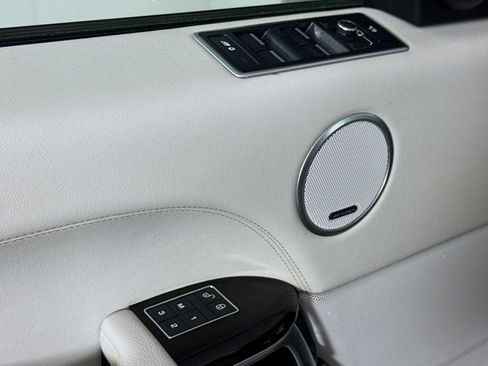 Used 2016 Land Rover Range Rover AWD/4WD image 20