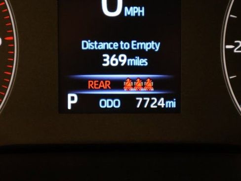 Certified 2025 Toyota Corolla SE AWD/4WD image 15