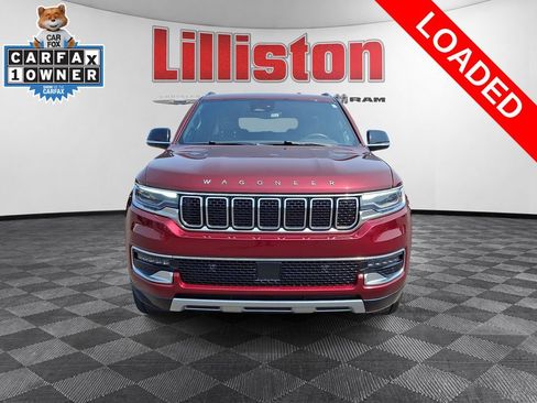 Used 2024 Jeep Wagoneer L Series II w/ Flexible Seating Group AWD/4WD image 2