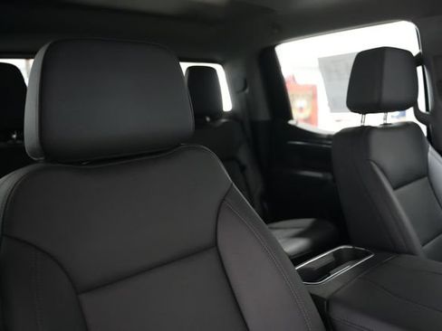 Used 2025 Chevrolet Silverado 1500 LTZ AWD/4WD image 22