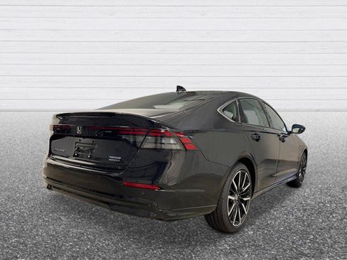 New 2026 Honda Accord Touring image 8