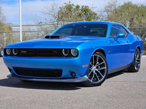 Used 2016 Dodge Challenger R/T Scat Pack image 1