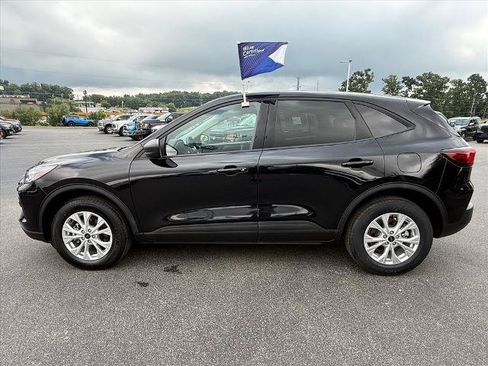 Certified 2025 Ford Escape Active AWD/4WD image 1