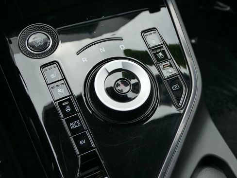 Certified 2023 Kia Niro SX Touring FWD image 21